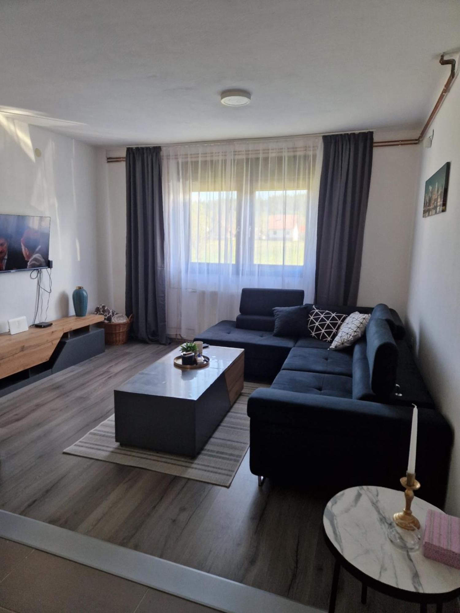 Rooms & Apartment Milan Saborsko Exterior foto